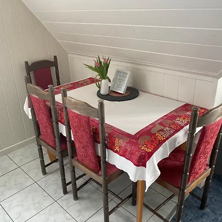 Niebieska Tawerna Bed & Breakfast *
