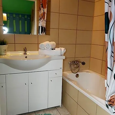 Bed & Breakfast Niebieska Tawerna 4*