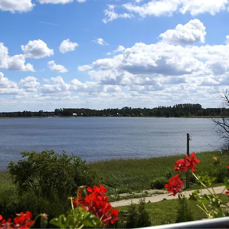 Niebieska Tawerna Bed & Breakfast